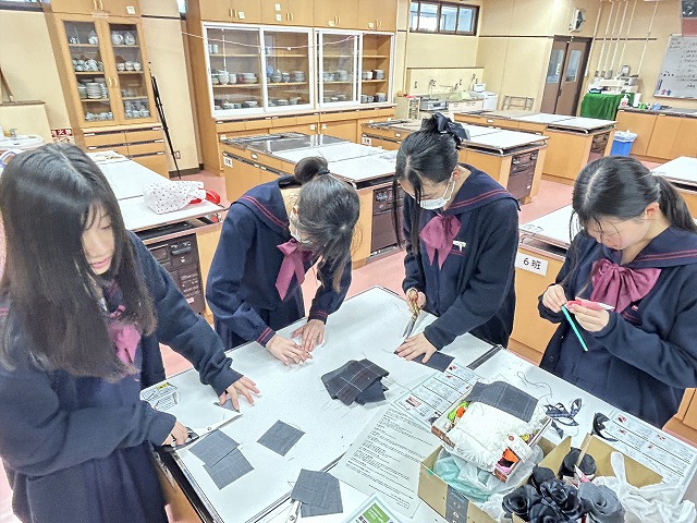 04 大阪教育大学附属池田中学校.jpg