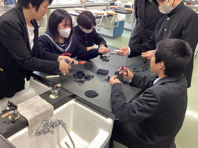 03 新見市立新見南中学校.jpg