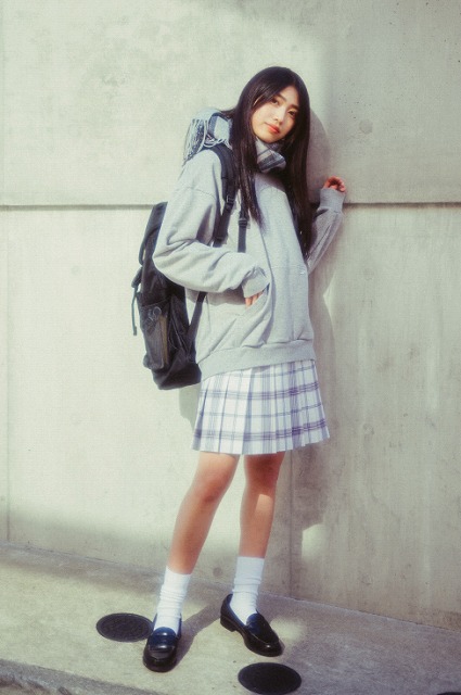 ブレザー制服の可愛い着こなし 冬
