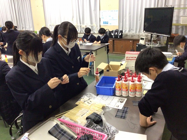 04 広島市立安佐南中学校.jpg