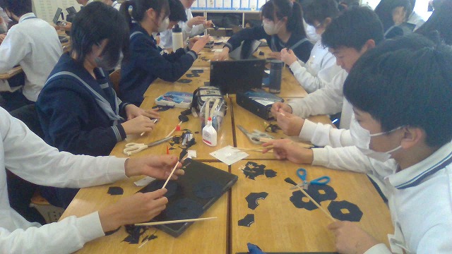04 高槻市立第八中学校.jpg