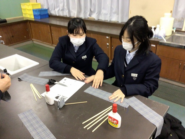 03 広島市立安佐南中学校.jpg