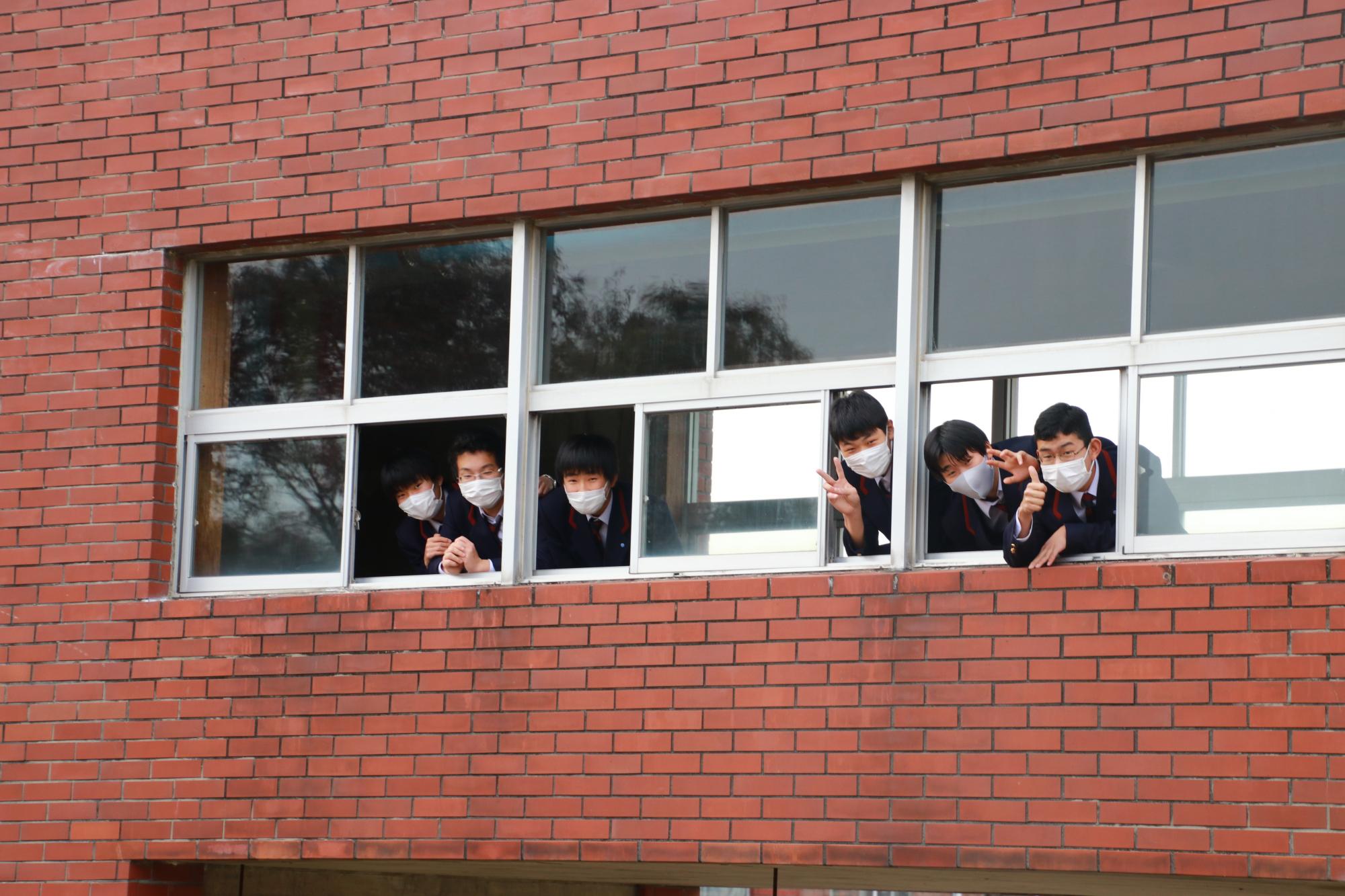 智辯学園和歌山高等学校(和歌山県) データ KANKO 学校制服フォトライブラリー