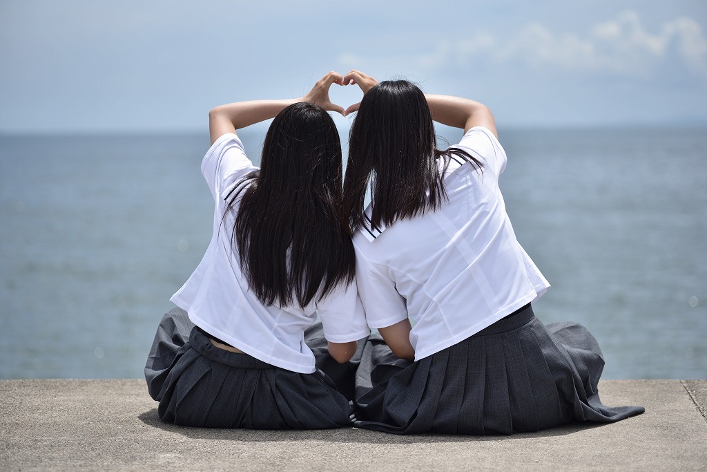 鈴鹿高等学校(三重県) データ KANKO 学校制服フォトライブラリー