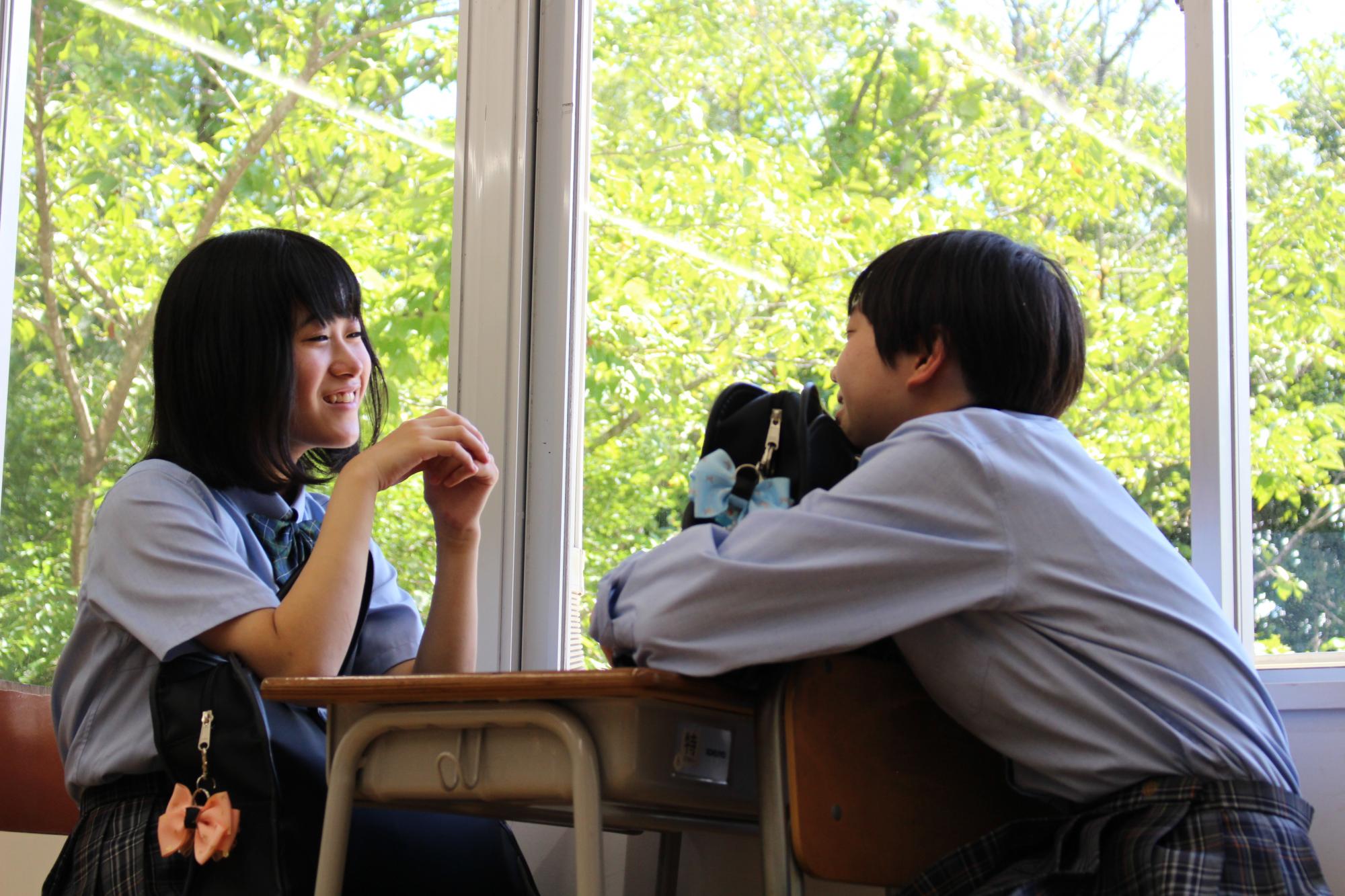 津田学園高等学校(三重県) データ KANKO 学校制服フォトライブラリー