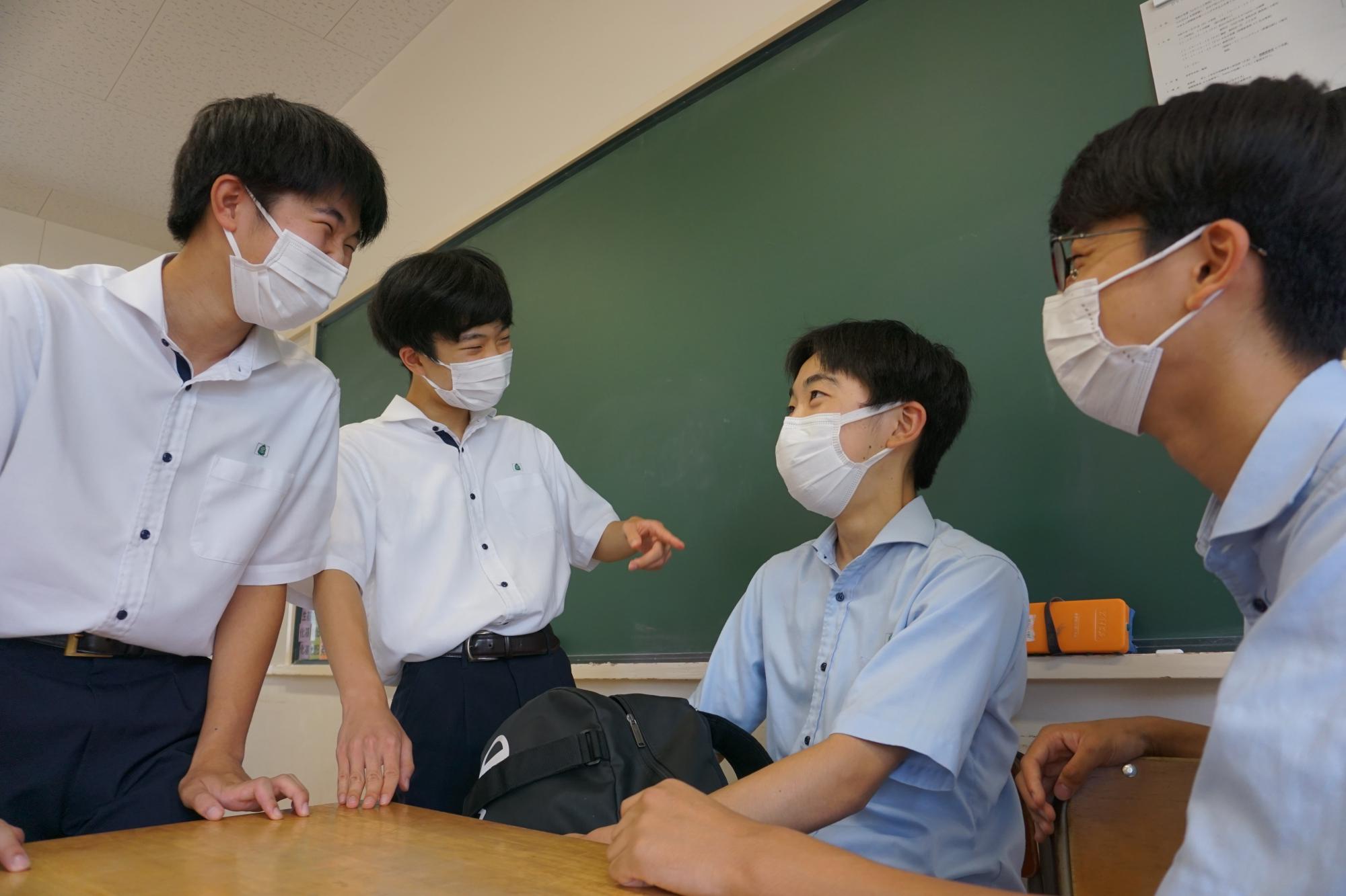 佐世保南高等学校(長崎県) データ KANKO 学校制服フォトライブラリー